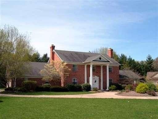 1st image of 1600 Lupine Dr