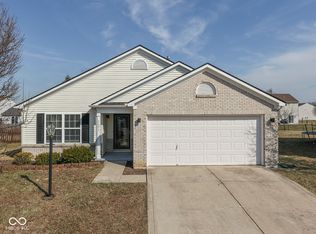 2691 Camelot Way, Greenwood, IN 46143