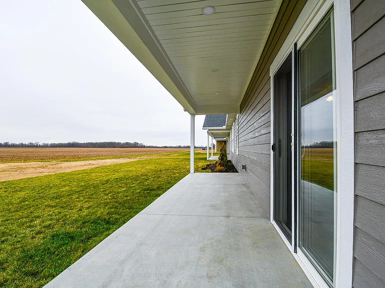 Rosenthal Dr — Photo 7