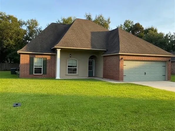 42448 Blythwood Blvd, Ponchatoula, LA 70454