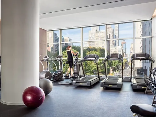 23 East 22nd Street image 29 of 35