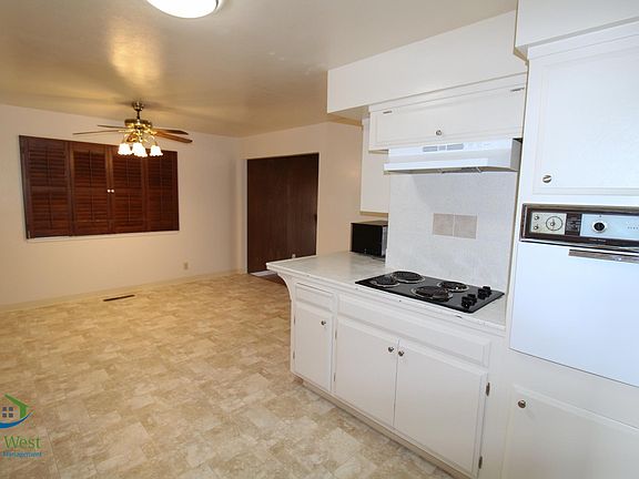 4th image of 5676 Park Crest Dr