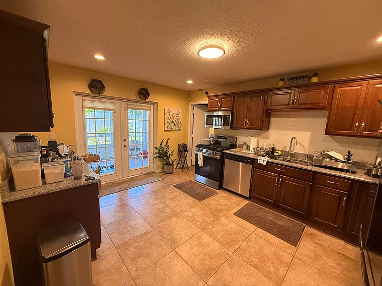 5584 Priscilla Ln — Photo 13