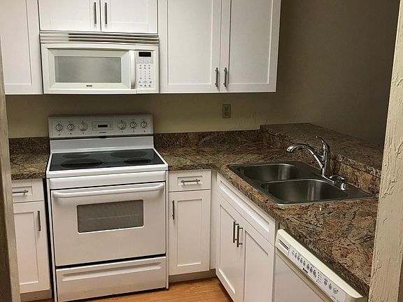 2nd image of 85 SE 16th Ave APT F103