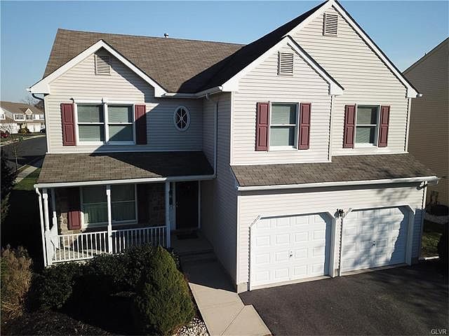 1st image of 23 Stone Creek Ct