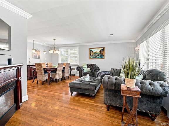 3rd image of 145 Bismark Avenue