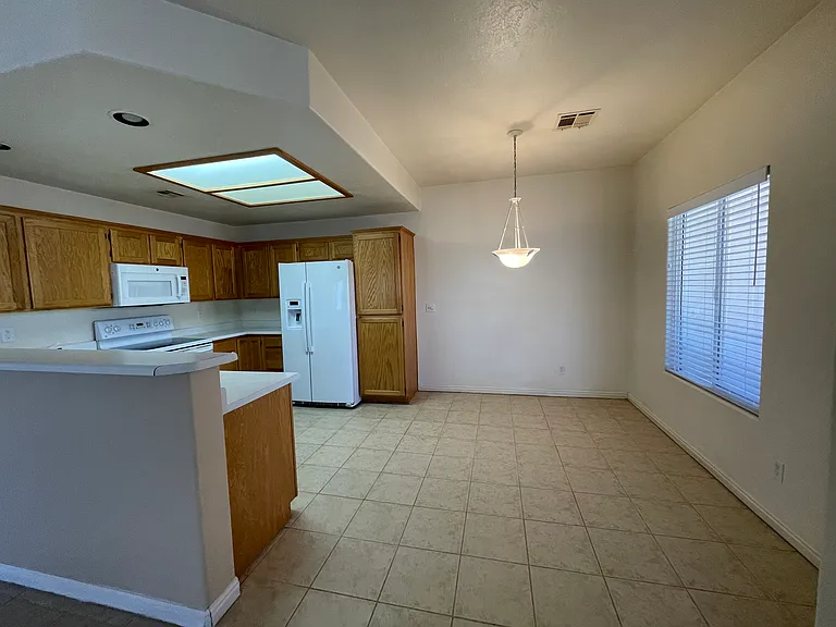 517 W Mesquite Blvd #1023 — Photo 4