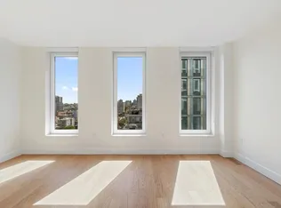 420 Carroll Street E211 image 1 of 8