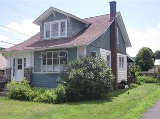 10 Fred Hessinger Rd, Callicoon Center, NY 12724