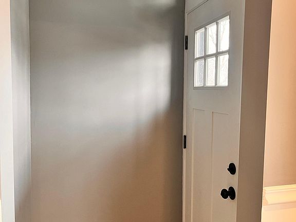 2nd image of 5628 S Justine St #1