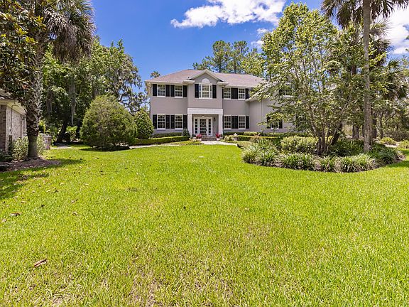 3rd image of 208 Greencrest Dr