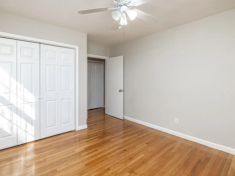 614 Portland Dr — Photo 16