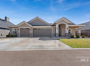 7064 N Agrarian Ave, Meridian, ID 83646