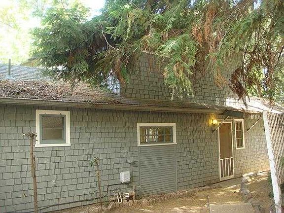 Unit C entrance