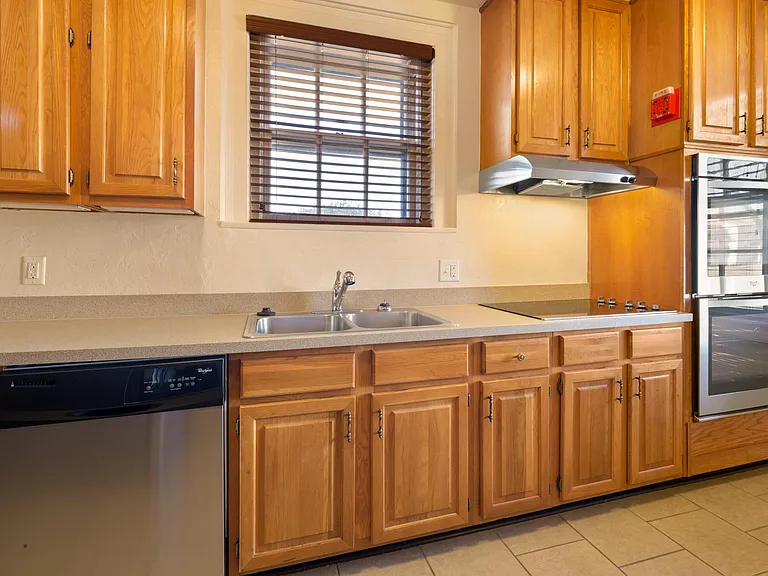 Updated kitchen and appliances.