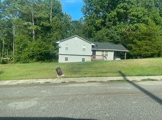 225 Emma Gilley Dr, Carrollton, GA 30116