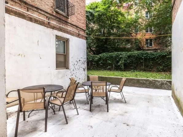 2190 Boston Road image 12 of 15