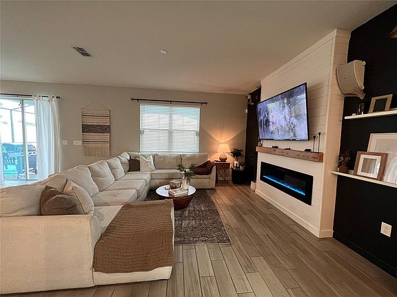 2nd image of 6345 Domenico Ct