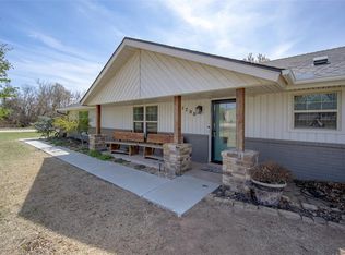 1700 Hickory Ln, Newcastle, OK 73065