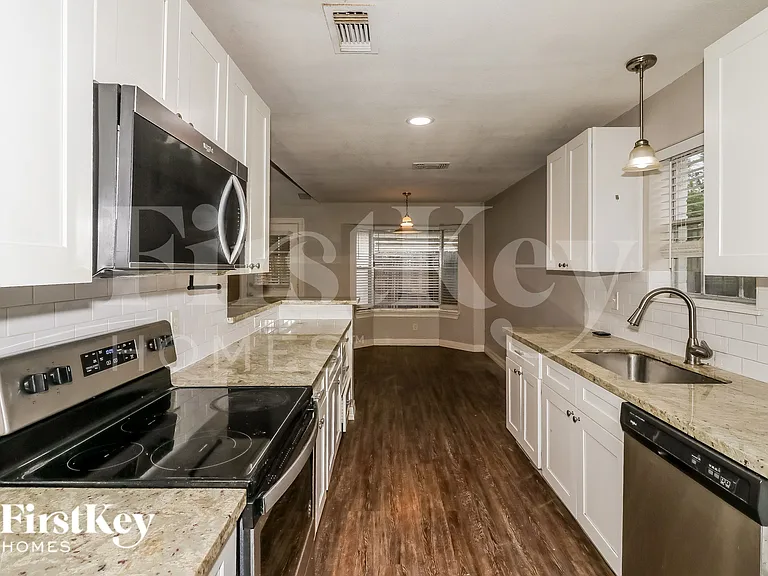 15631 Cascade Point Dr — Photo 6