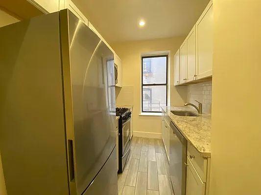 Rented by Abba Realty Associates INC | media 35