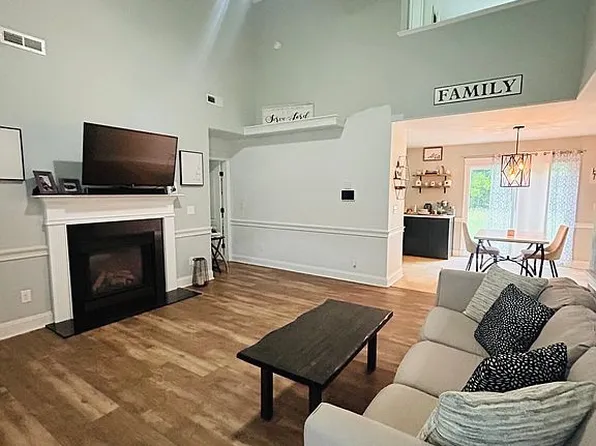 272 Station House Rd, New Bern, NC 28562
