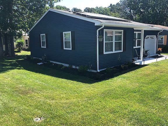 3rd image of 33 Norwalk Ave #70