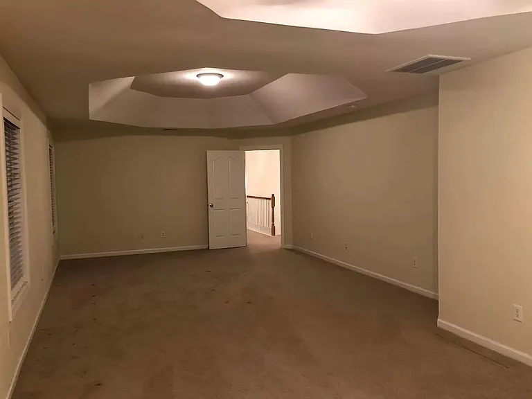 506 Eagle Pointe Dr — Photo 23