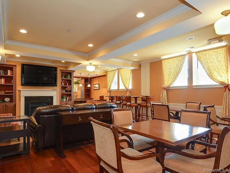 17 Park Place Cir — Photo 37