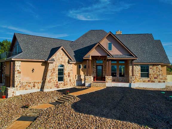 3rd image of 8008 Deerfield Dr