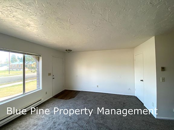 2nd image of 320 E 14th St Unit 3