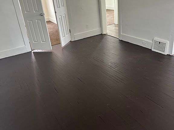 4th image of 7565 Yacht Ave #1