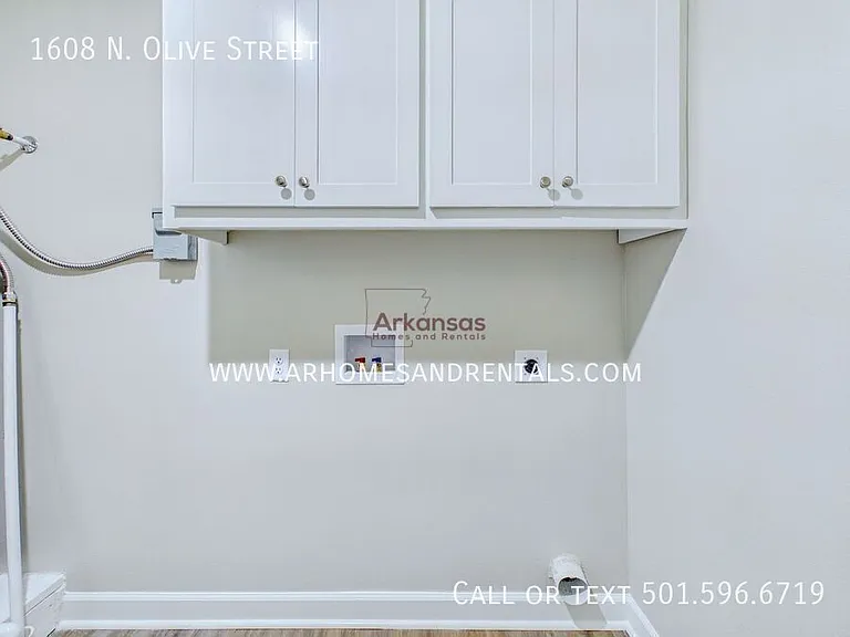 1608 N Olive St — Photo 13