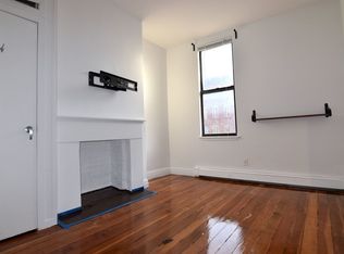 377 Metropolitan Ave #2D, Brooklyn, NY 11211