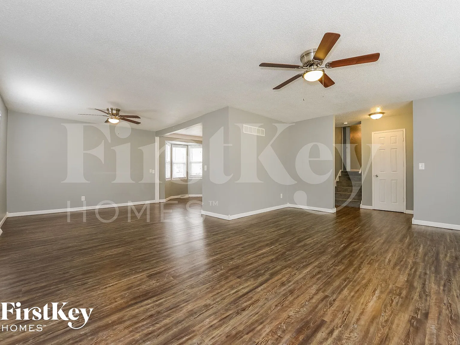 3 bed, 2.5 bath, 2028 sqft, $2,450 — Photo 4
