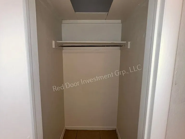 Robinswood — Photo 20