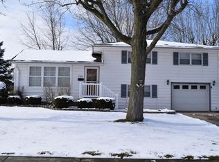 702 Marian Dr, Coldwater, OH 45828