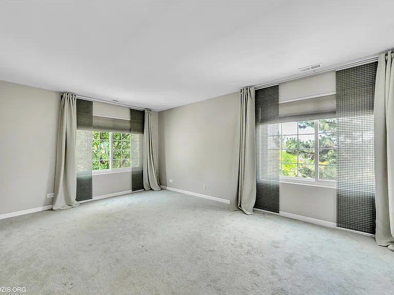 436 Yorktown Ct #436 — Photo 12