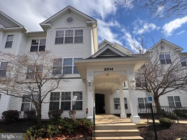 2014 Windsong Dr Unit 2A, Hagerstown, MD 21740
