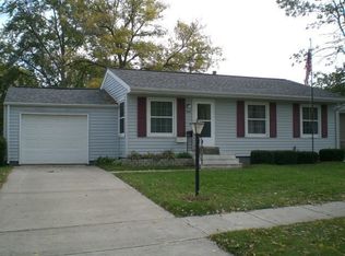 309 Day St NW, Cedar Rapids, IA 52405