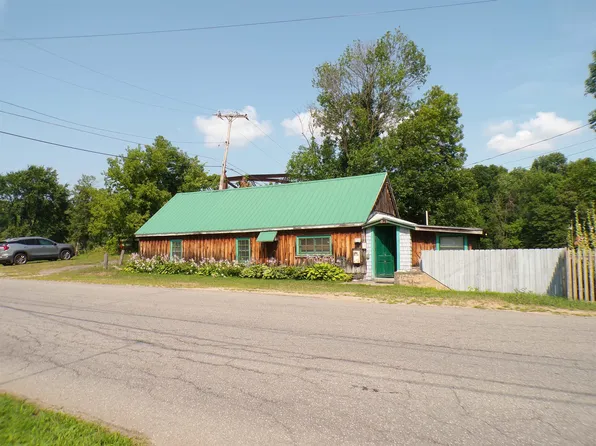 594 River Rd, Norfolk, NY 13667