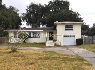 1004 Lee St, Leesburg, FL 34748
