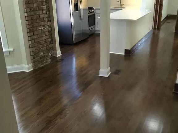 3rd image of 3755 N Sheffield Ave APT 1