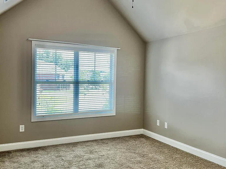 208 Black Hawke Ln — Photo 18