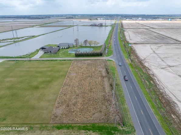 1 Monceaux Rd, Rayne, LA 70578