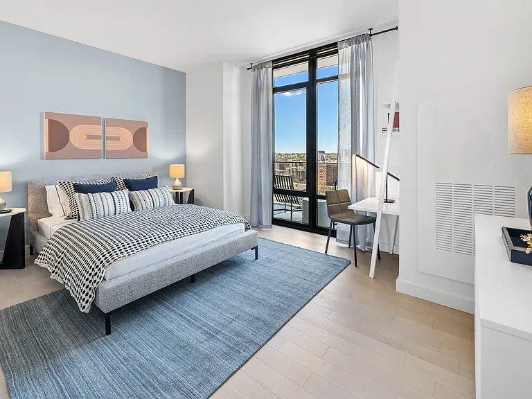 Newport Rentals — Photo 339