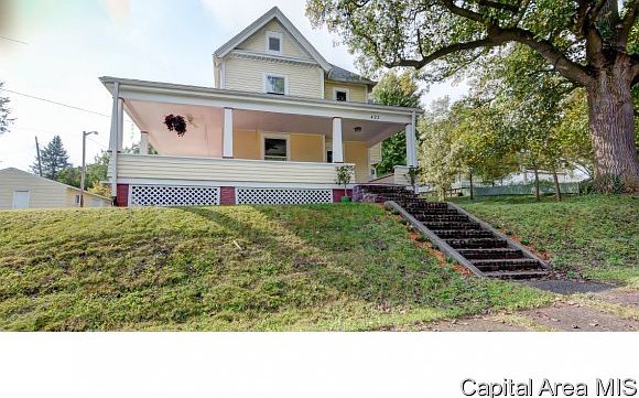 1st image of 422 W Lincoln Ave