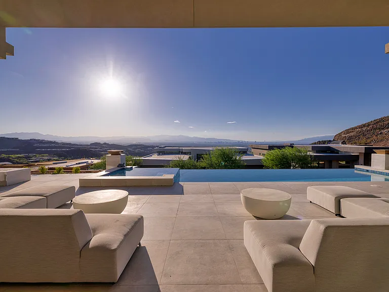 663 Palisade Rim Dr — Photo 28