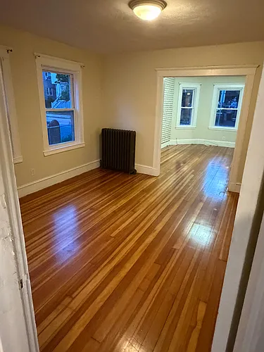 594 South St #1 Photo 1