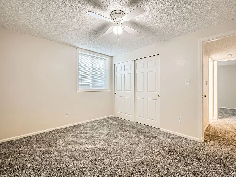 4543 Lamplighter Cir — Photo 22